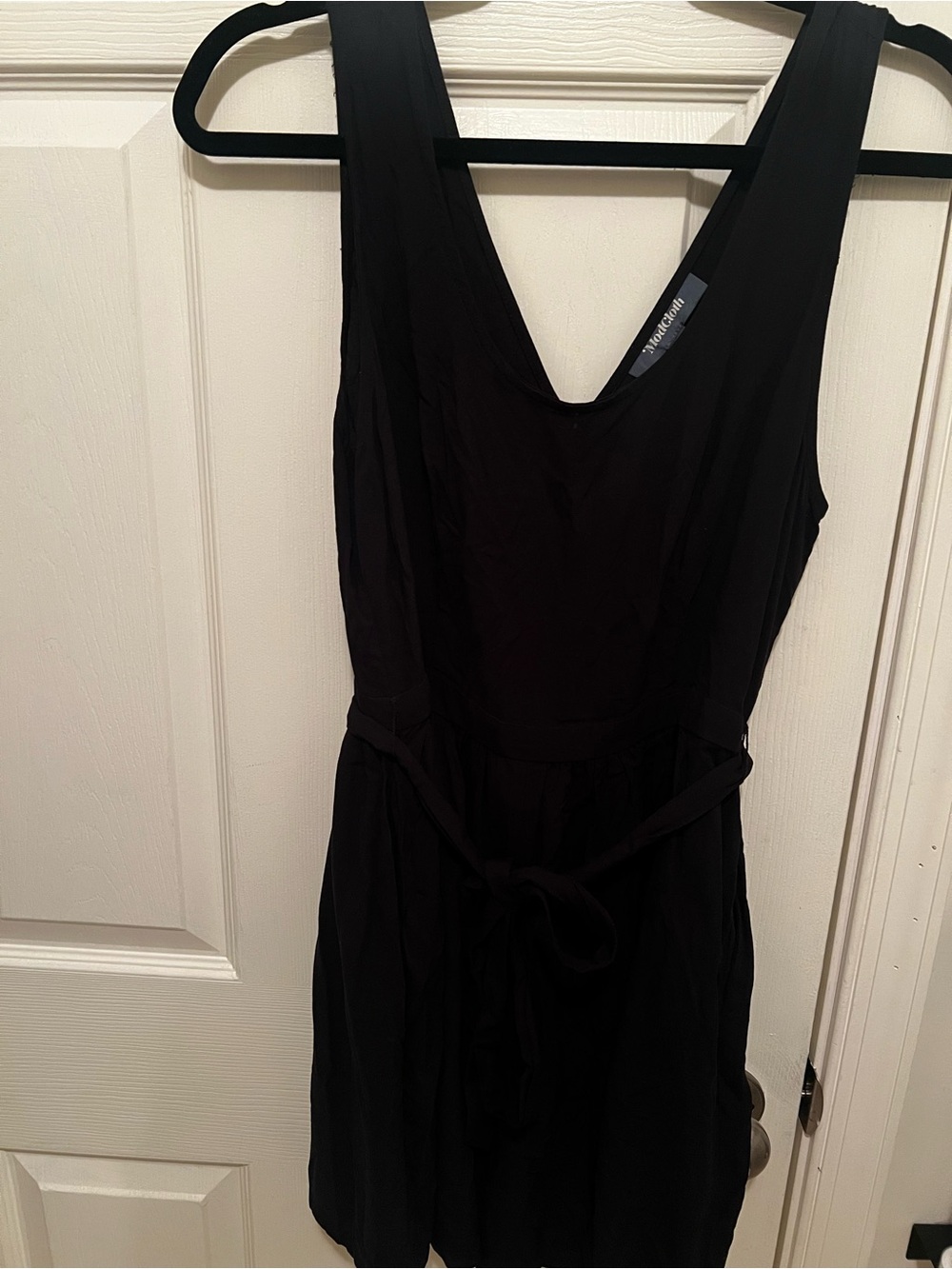ModCloth Black V-Neck Sleeveless Romper with Waist Tie